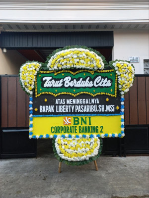 Papan Bunga Duka di Sumalata Timur
